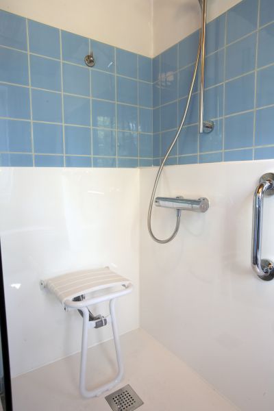 Cost of Elderly Shower Installation in Claremore